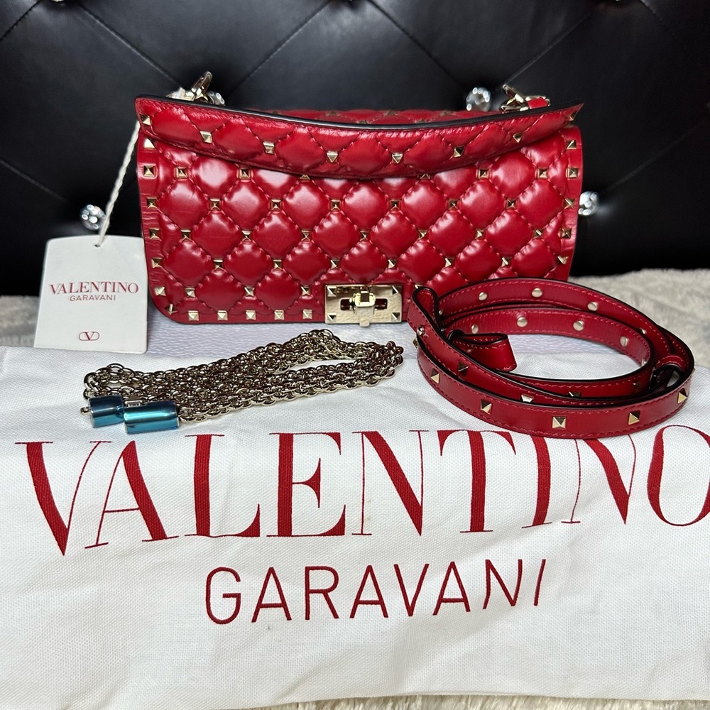 VALENTINO GARAVANI ROCKSTUD SPIKE